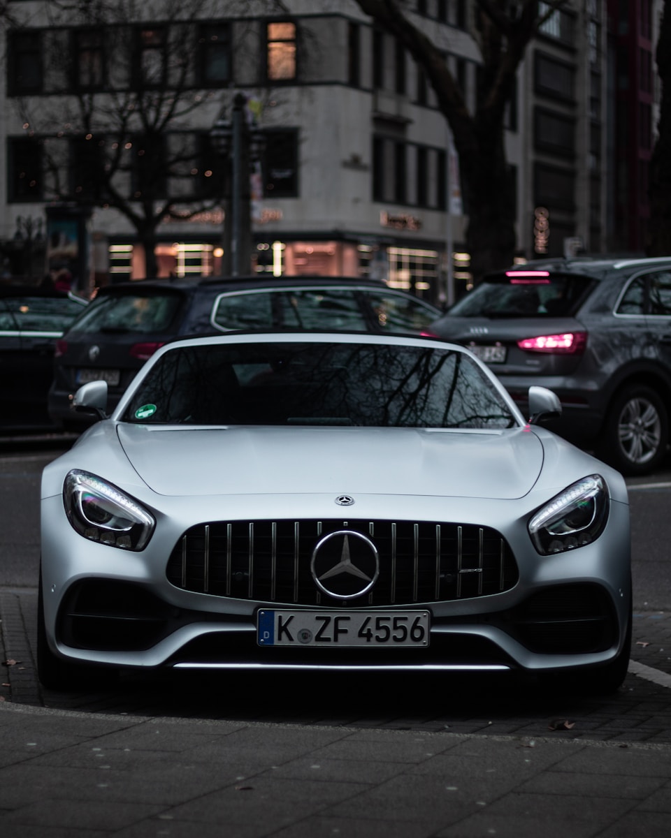 Photo by Liam Martens gray Mercedes-Benz car